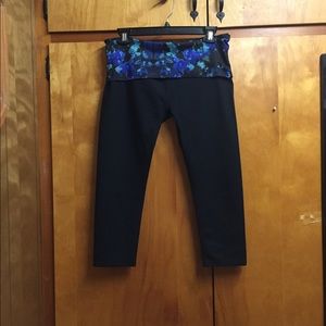 Fabletics crop pants